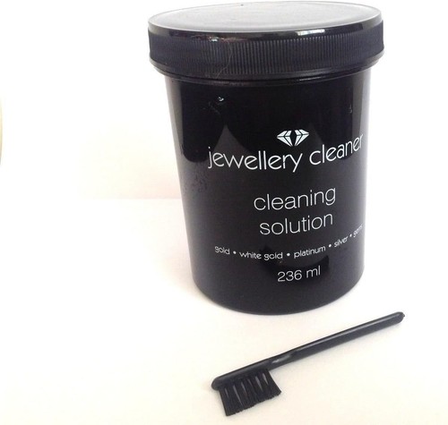 Jewellery cleaner cleaning - jewellery,